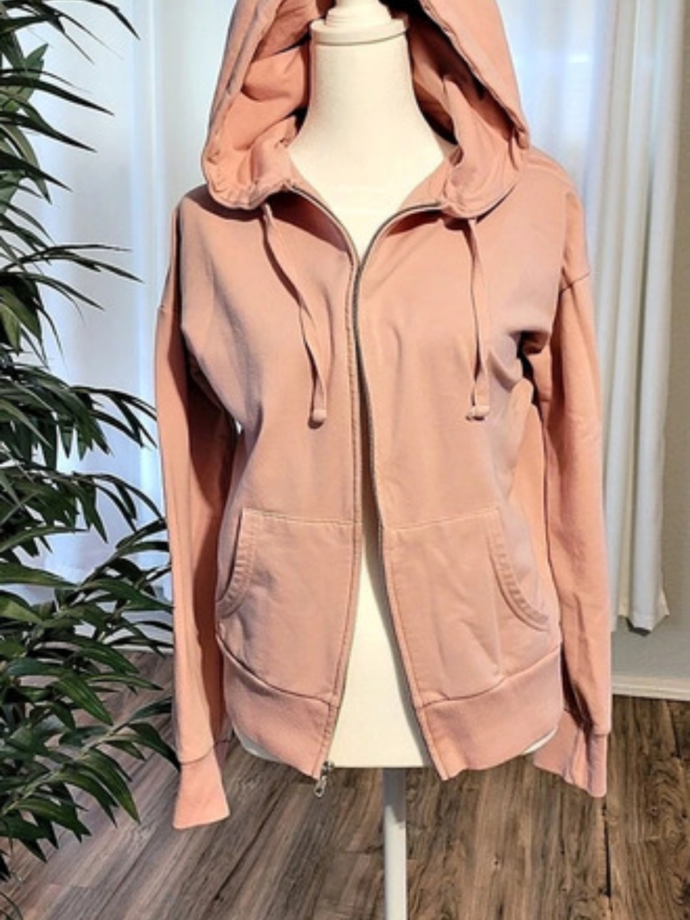 Women's Hooded Utility Jacket in Pink Size Medium